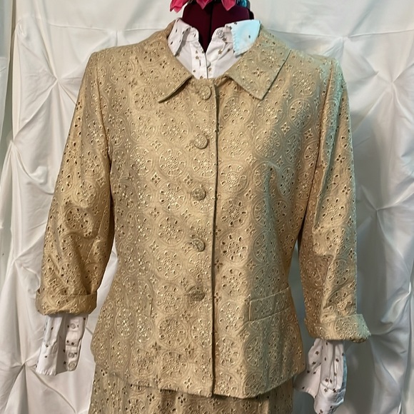 Silk Eyelet Wedding Suit by Paule Vasseur - Picture 2 of 8
